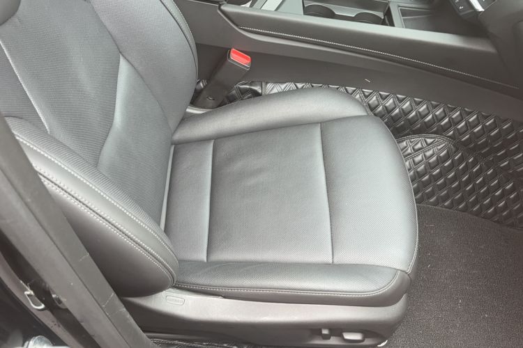 Used Cadillac CT5 2023 28T Luxury Edition (Standard Version) Right Front Seat