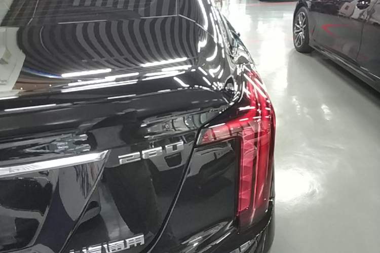 Used Cadillac CT5 2023 28T Luxury Edition (Standard Version) Right Rear Taillight