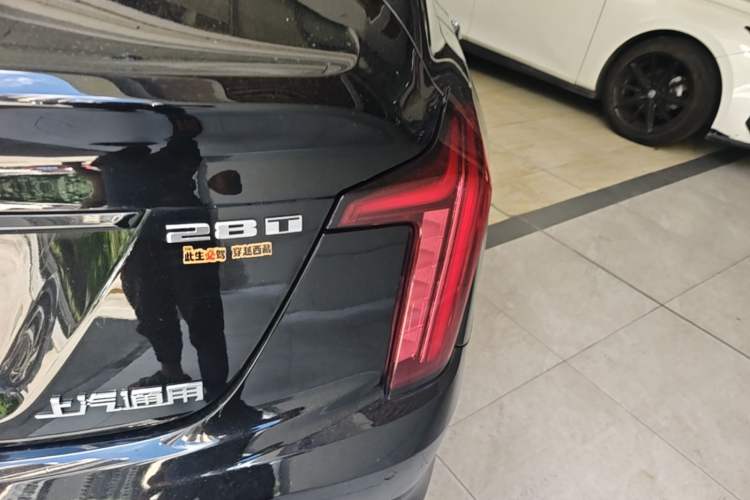 Used Cadillac CT5 2023 28T Luxury Edition (Standard Version) Right Rear Taillight