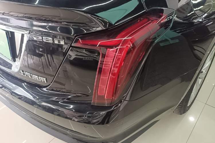 Used Cadillac CT5 2023 28T Luxury Edition (Standard Version) Right Rear Taillight