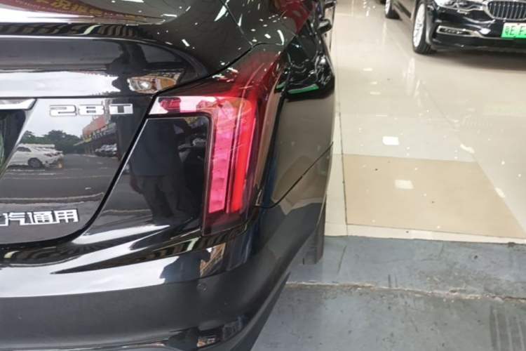 Used Cadillac CT5 2023 28T Luxury Edition (Standard Version) Right Rear Taillight