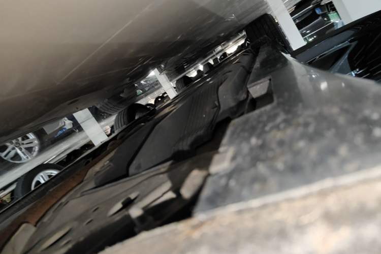 Used Cadillac CT5 2023 28T Luxury Edition (Standard Version) Right Side Sill