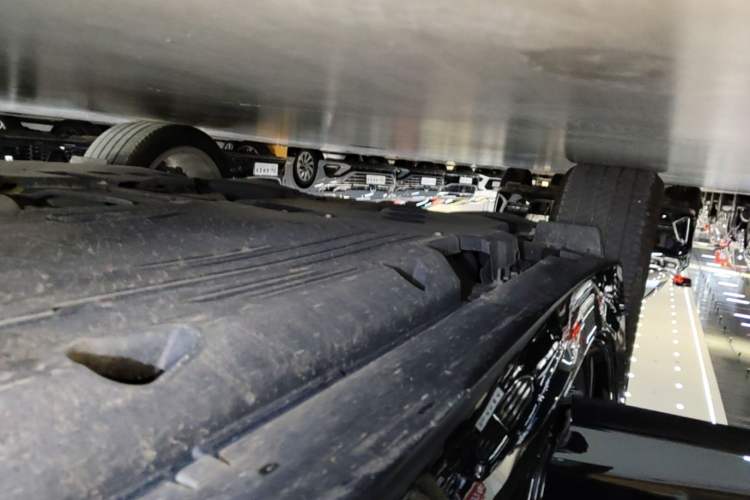 Used Cadillac CT5 2023 28T Luxury Edition (Standard Version) Right Side Sill