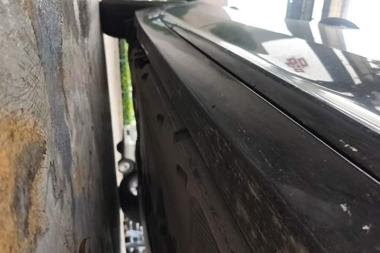 Used Cadillac CT5 2023 28T Luxury Edition (Standard Version) Right Side Sill