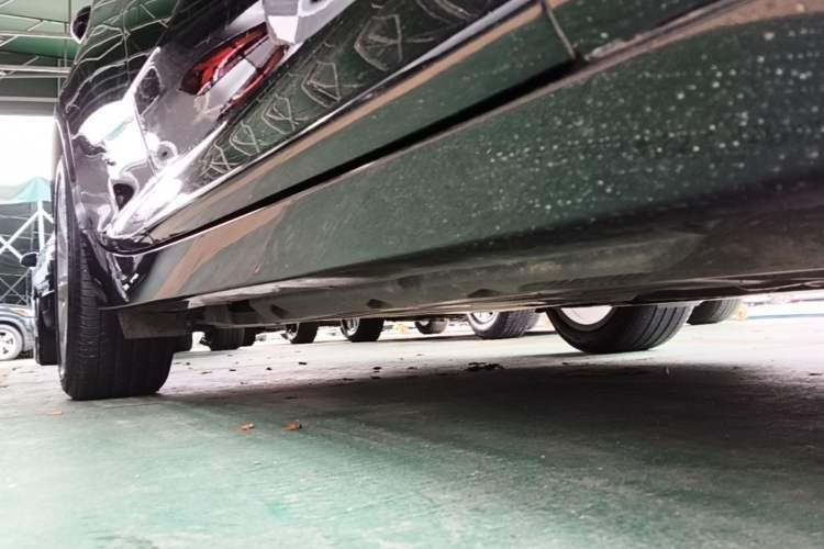 Used Cadillac CT5 2023 28T Luxury Edition (Standard Version) Right Side Sill