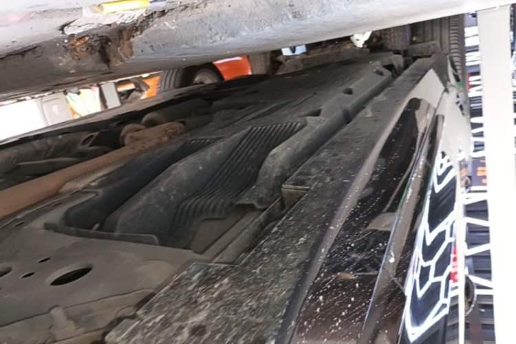 Used Cadillac CT5 2023 28T Luxury Edition (Standard Version) Right Side Sill
