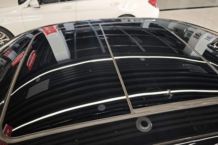 Used Cadillac CT5 2023 28T Prestige Model Roof