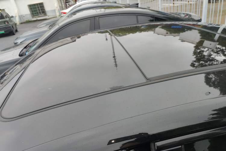 Used Cadillac CT5 2023 28T Prestige Model Roof