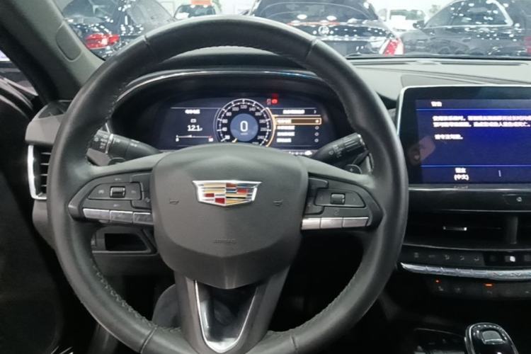 Used Cadillac CT5 2023 28T Luxury Edition (Standard Version) Steering Wheel