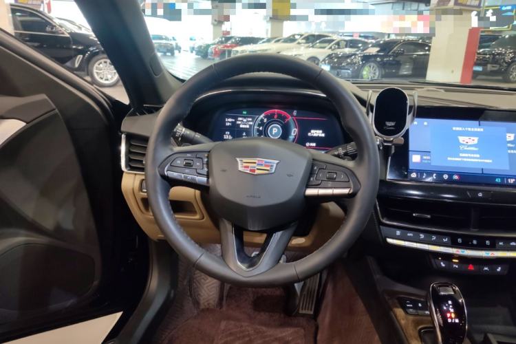 Used Cadillac CT5 2023 28T Prestige Model Steering Wheel