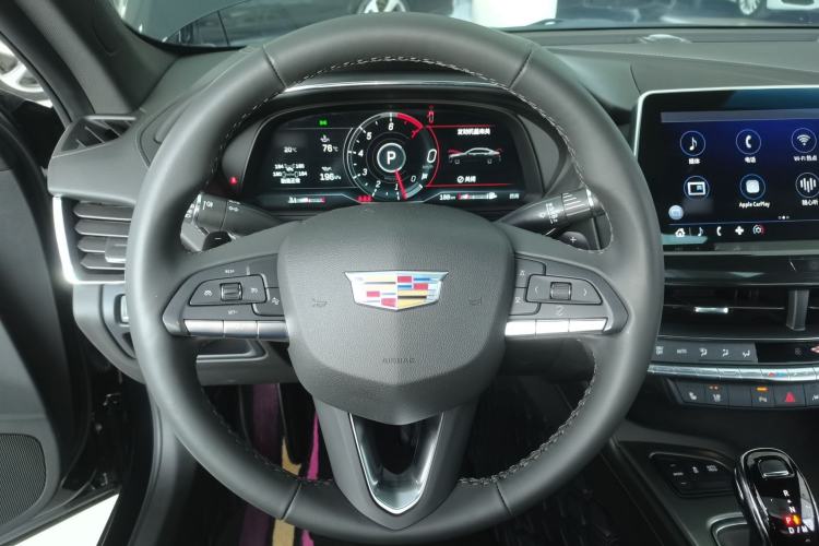 Used Cadillac CT5 2023 28T Luxury Edition (Standard Version) Steering Wheel