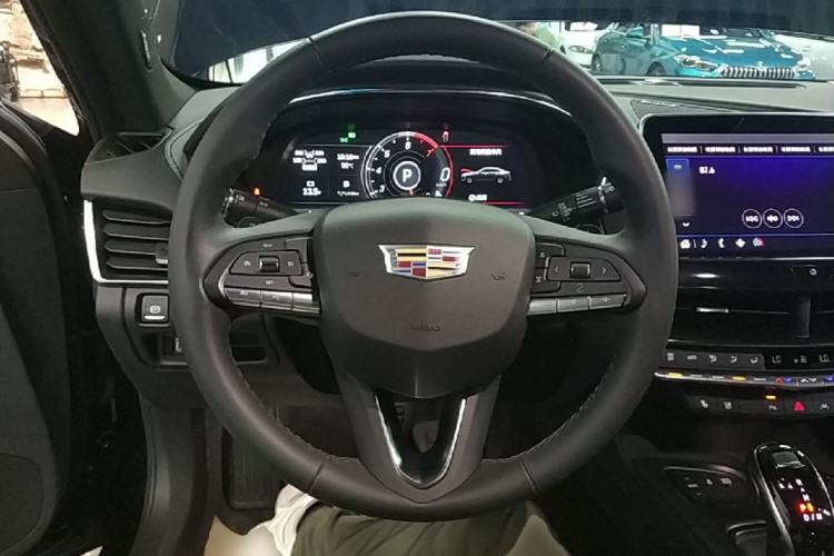 Used Cadillac CT5 2023 28T Luxury Edition (Standard Version) Steering Wheel