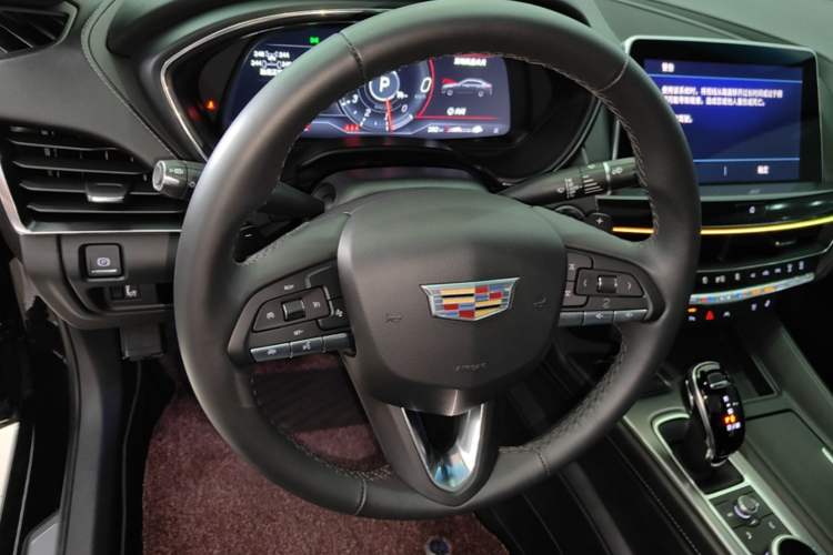 Used Cadillac CT5 2023 28T Luxury Edition (Standard Version) Steering Wheel