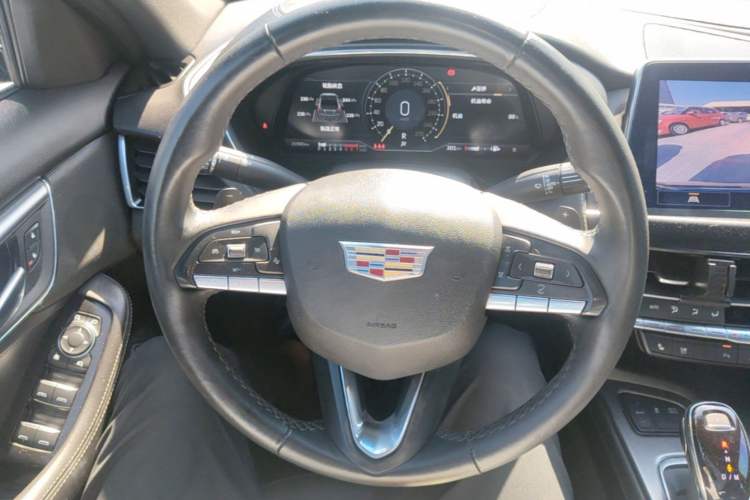 Used Cadillac CT5 2023 28T Luxury Edition (Standard Version) Steering Wheel