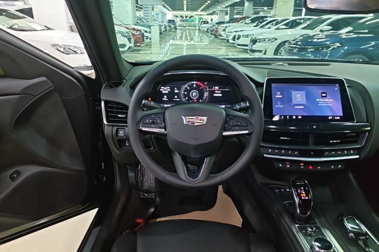 Used Cadillac CT5 2023 28T Luxury Edition (Standard Version) Steering Wheel