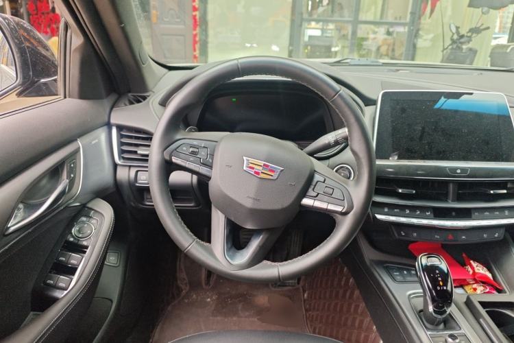 Used Cadillac CT5 2023 28T Luxury Edition (Standard Version) Steering Wheel