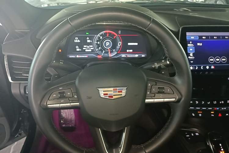 Used Cadillac CT5 2023 28T Luxury Edition (Standard Version) Steering Wheel