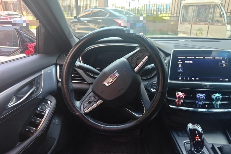 Used Cadillac CT5 2023 28T Luxury Edition (Standard Version) Steering Wheel
