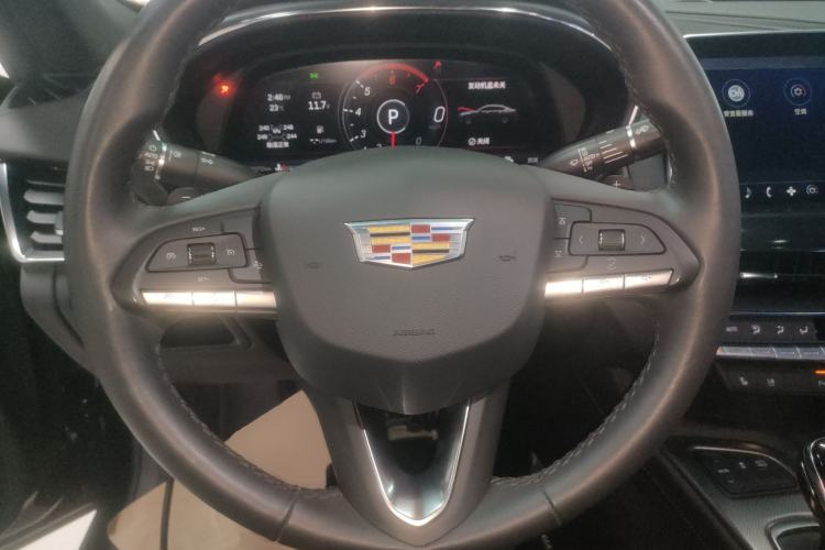 Used Cadillac CT5 2023 28T Luxury Edition (Standard Version) Steering Wheel