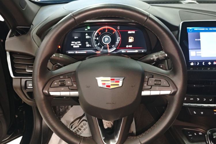 Used Cadillac CT5 2023 28T Luxury Edition (Standard Version) Steering Wheel