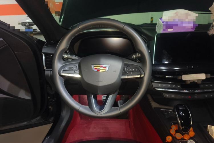 Used Cadillac CT5 2023 28T Luxury Edition (Standard Version) Steering Wheel