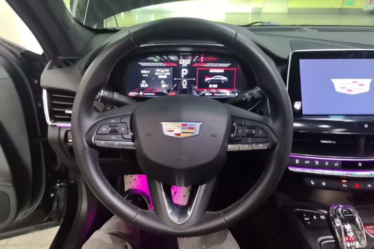 Used Cadillac CT5 2023 28T Luxury Edition (Standard Version) Steering Wheel