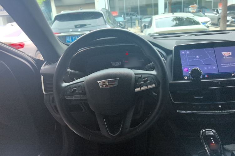 Used Cadillac CT5 2023 28T Luxury Edition (Standard Version) Steering Wheel