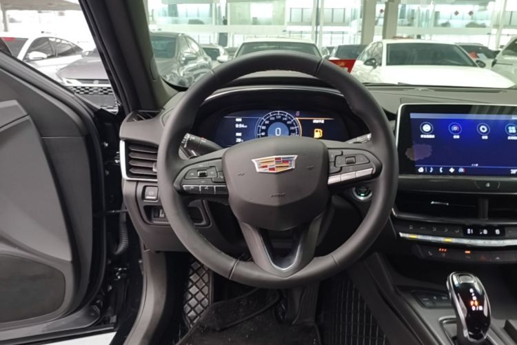 Used Cadillac CT5 2023 28T Luxury Edition (Standard Version) Steering Wheel