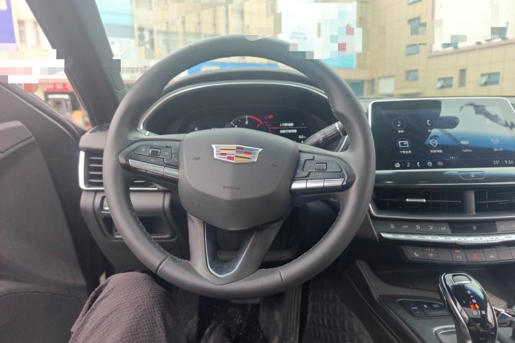 Used Cadillac CT5 2023 28T Luxury Edition (Standard Version) Steering Wheel