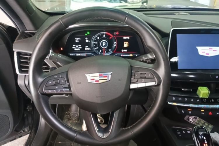 Used Cadillac CT5 2023 28T Luxury Edition (Standard Version) Steering Wheel