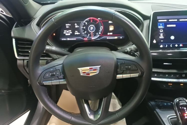 Used Cadillac CT5 2023 28T Luxury Edition (Standard Version) Steering Wheel