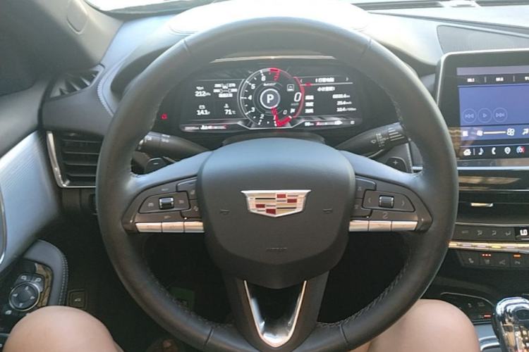 Used Cadillac CT5 2023 28T Prestige Model Steering Wheel
