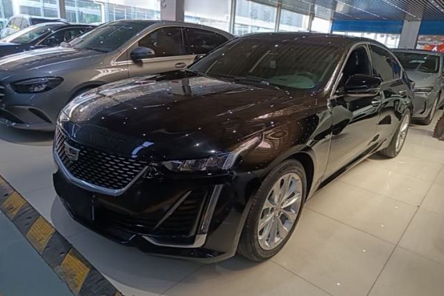 Cadillac CT5 2023 28T Luxury Edition (Standard Version) d’occasion