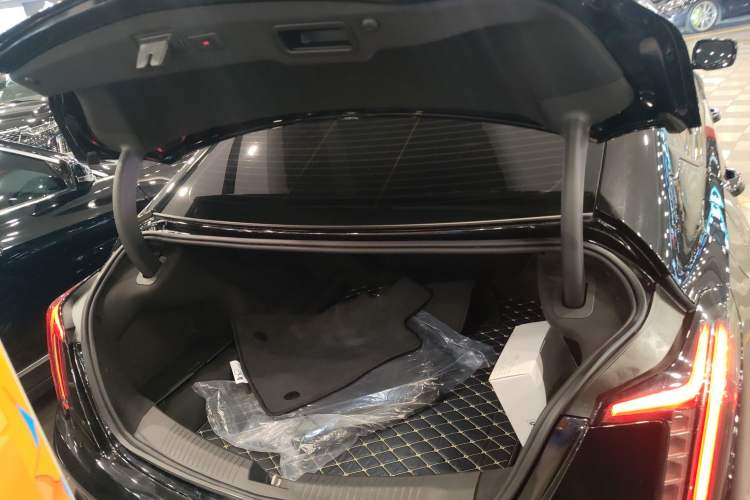 Used Cadillac CT5 2023 28T Prestige Model Trunk