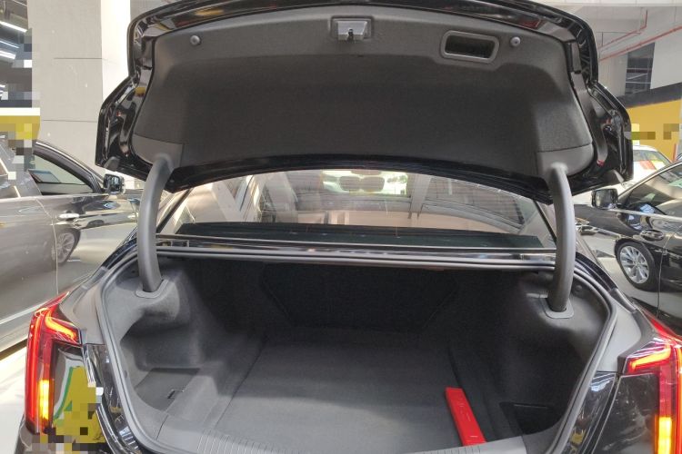 Used Cadillac CT5 2023 28T Luxury Edition (Standard Version) Trunk