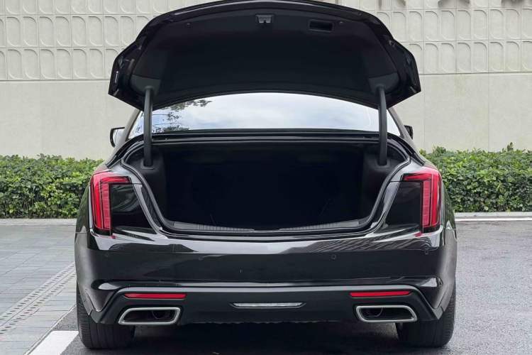 Used Cadillac CT5 2023 28T Luxury Edition (Standard Version) Trunk