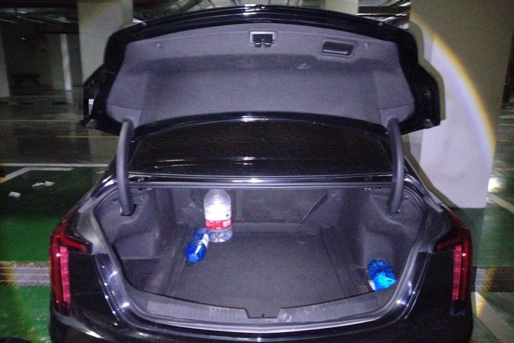 Used Cadillac CT5 2023 28T Luxury Edition (Standard Version) Trunk