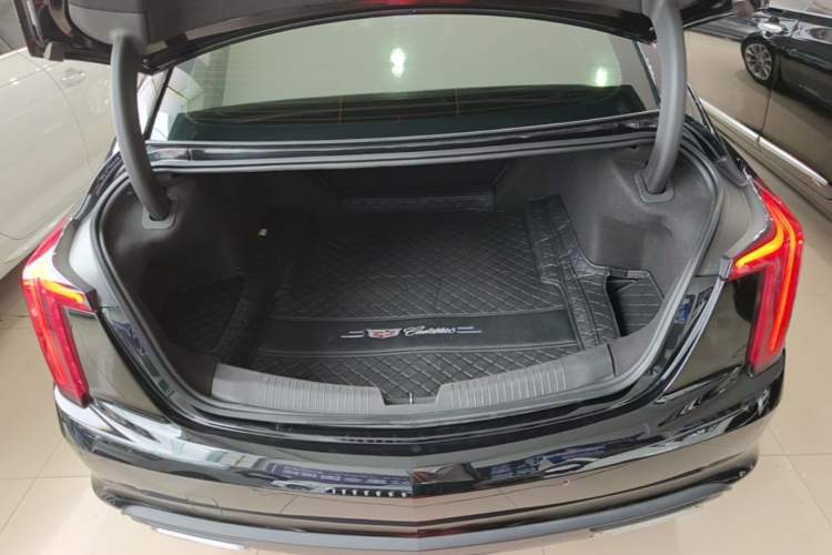 Used Cadillac CT5 2023 28T Luxury Edition (Standard Version) Trunk