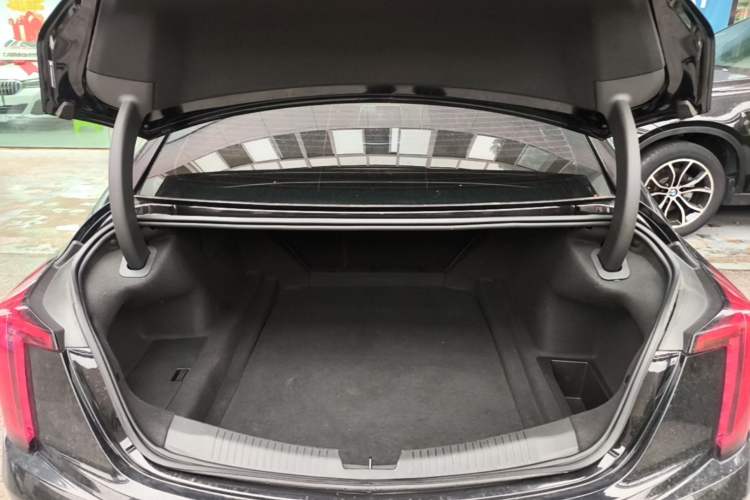 Used Cadillac CT5 2023 28T Luxury Edition (Standard Version) Trunk