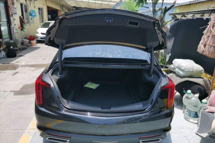 Used Cadillac CT5 2023 28T Luxury Edition (Standard Version) Trunk