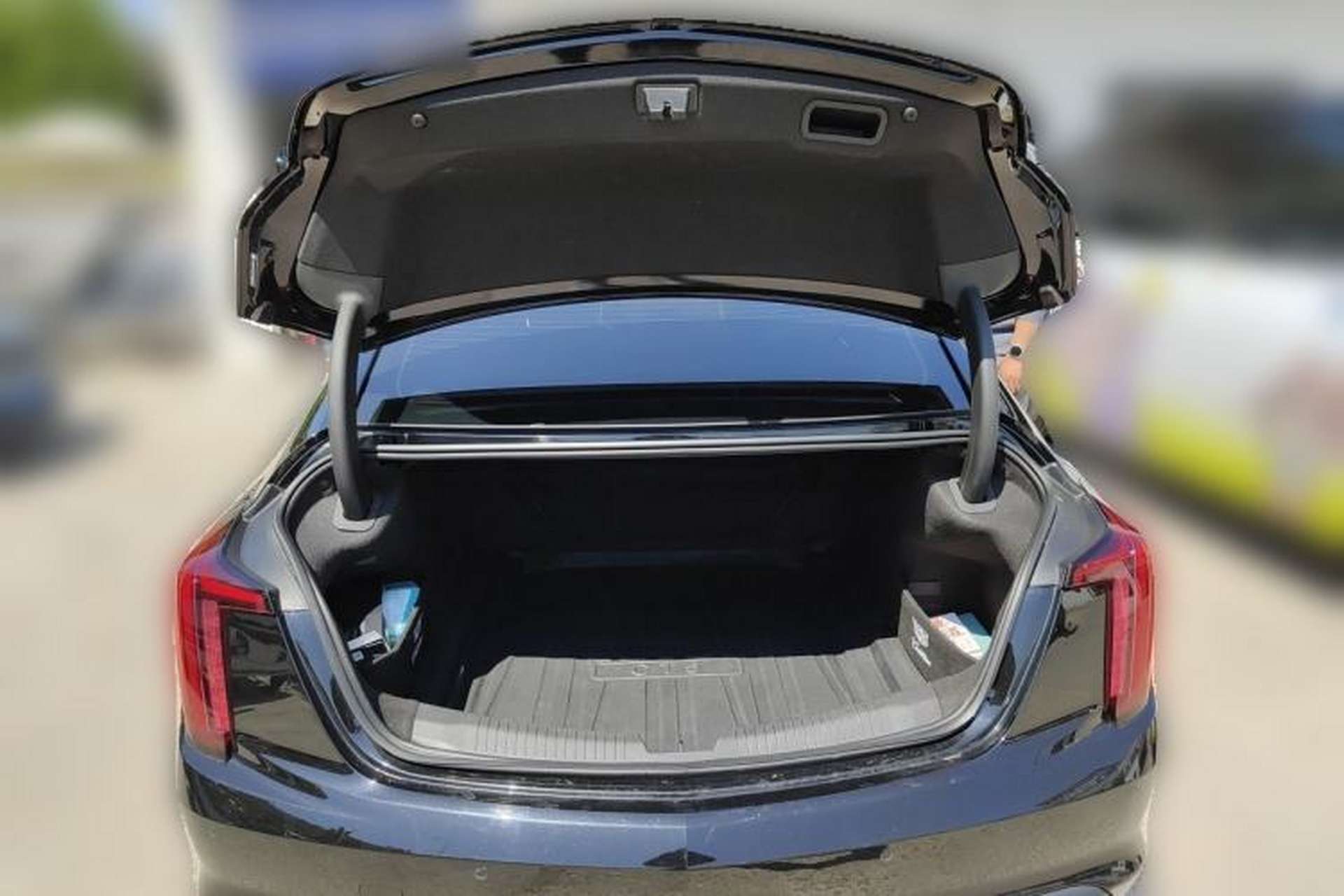 Used Cadillac CT5 2023 28T Luxury Edition (Standard Version) Trunk