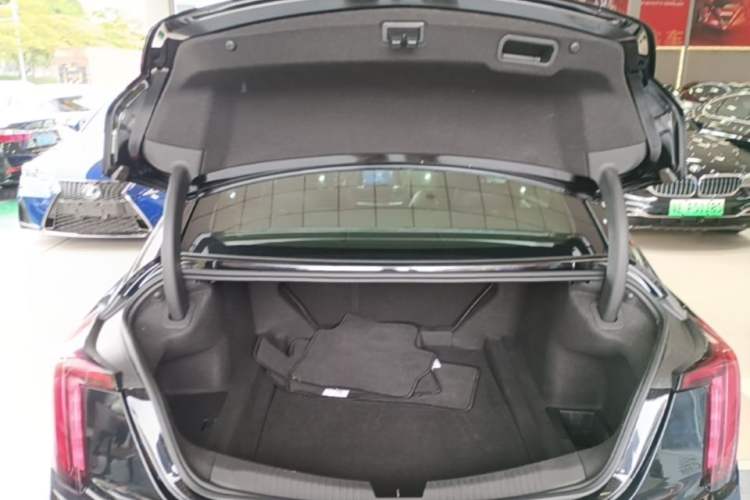 Used Cadillac CT5 2023 28T Luxury Edition (Standard Version) Trunk