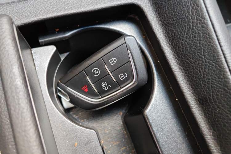 Used Cadillac CT5 2023 28T Prestige Model Vehicle Key
