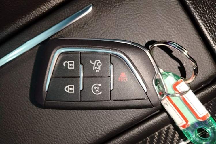 Used Cadillac CT5 2023 28T Prestige Model Vehicle Key