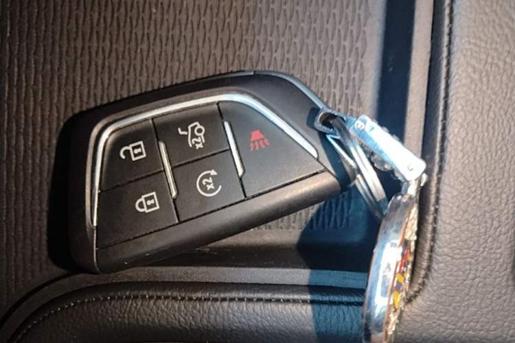 Used Cadillac CT5 2023 28T Prestige Model Vehicle Key