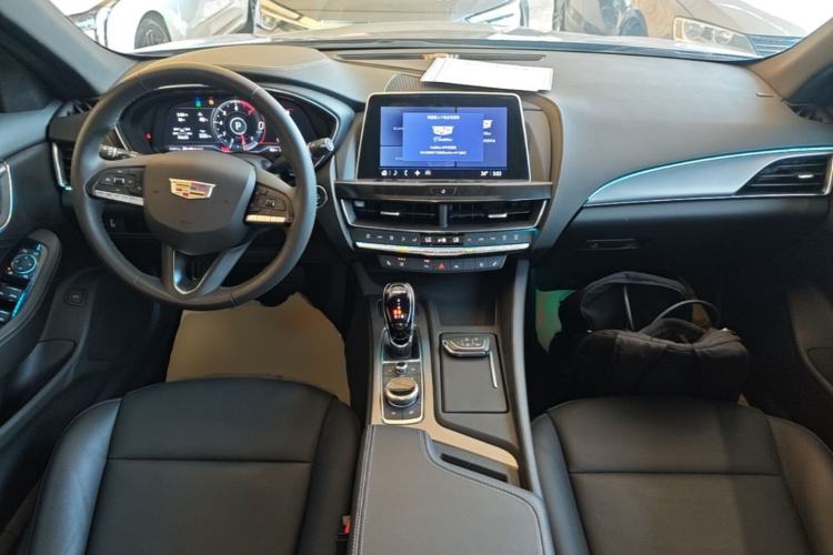Used Cadillac CT5 2023 28T Luxury Edition (Standard Version) Center Console