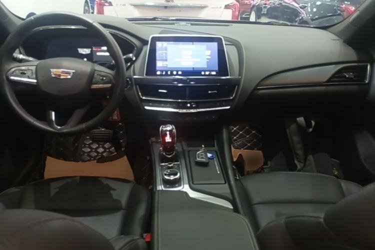 Used Cadillac CT5 2023 28T Luxury Edition (Standard Version) Center Console