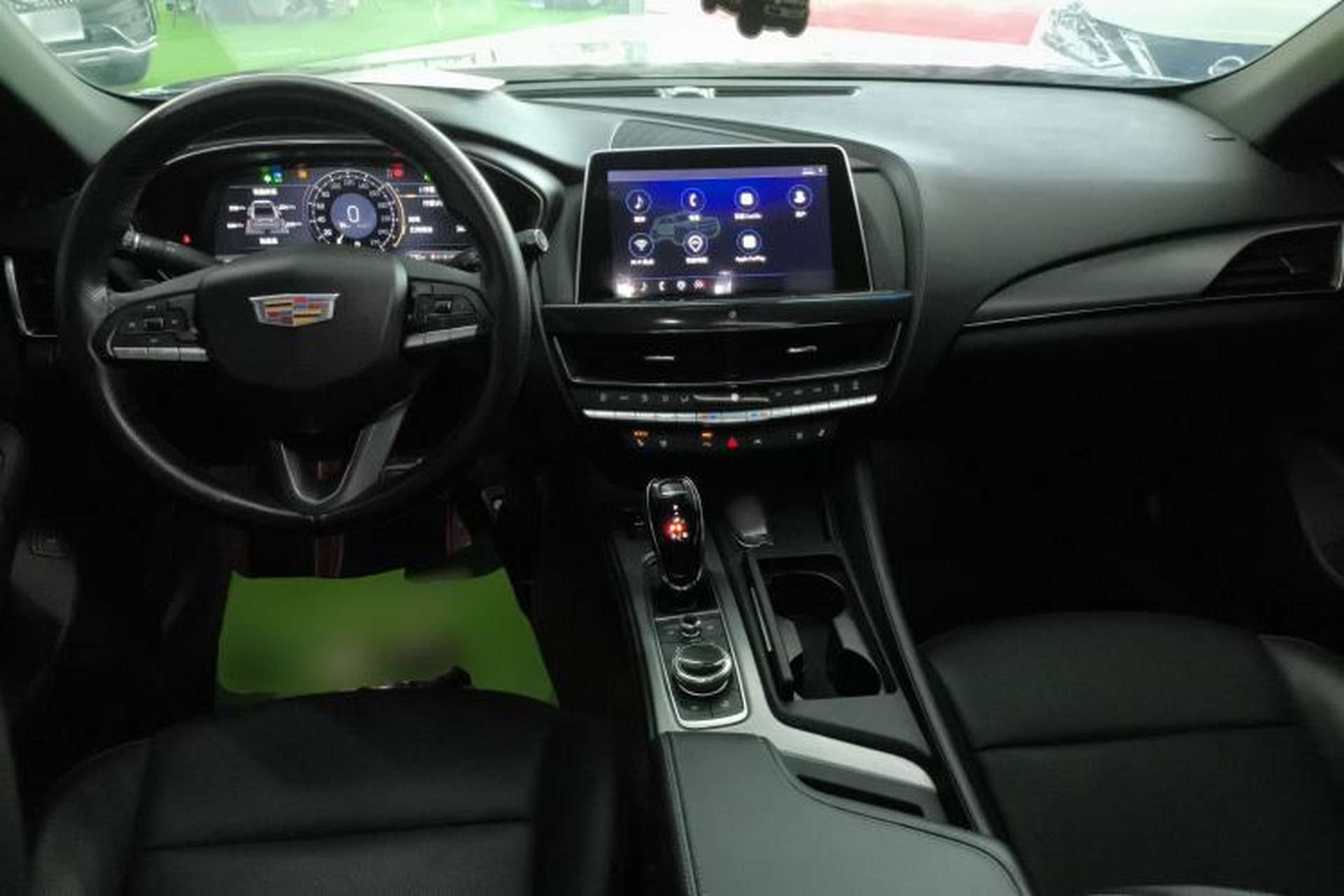 Used Cadillac CT5 2023 28T Luxury Edition (Standard Version) Center Console