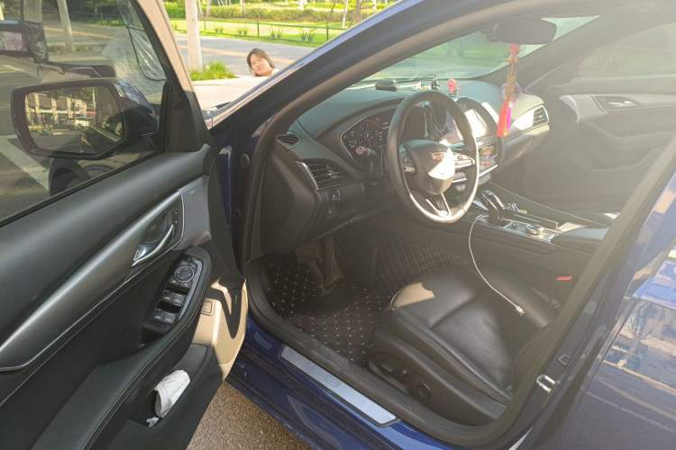 Used Cadillac CT5 2023 28T Luxury Edition (Standard Version) Driver Seat