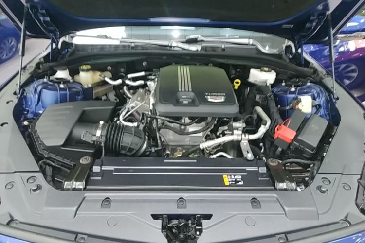 Used Cadillac CT5 2023 28T Luxury Edition (Standard Version) Engine Bay